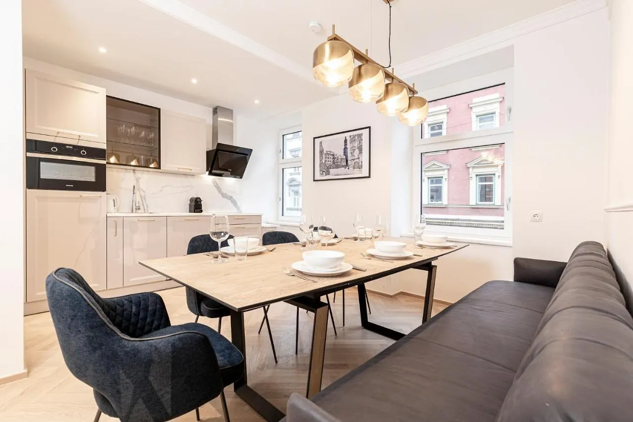 Center-Apartment - Große Wohnung im Stadtzentrum in perfekter Lage Innsbruck 0*,  Österreich